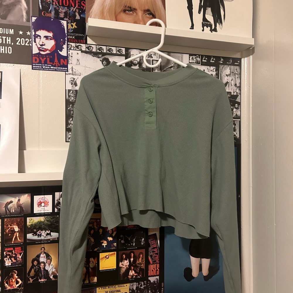 light green cropped sweater